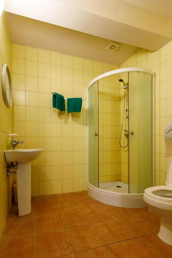 Viesu Nams “Dimantu Ferma” Otel Ikšķile Dış mekan fotoğraf