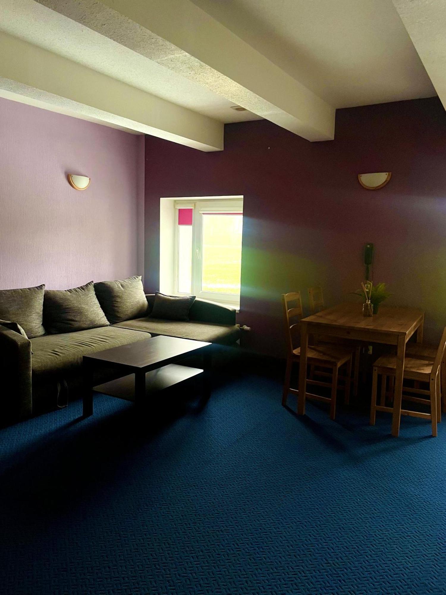 Viesu Nams “Dimantu Ferma” Otel Ikšķile Dış mekan fotoğraf